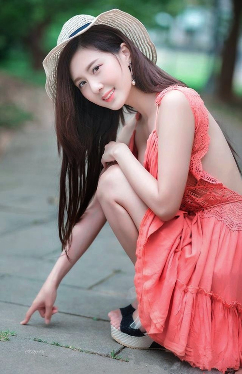 全球极限飞盘巡回赛,空中快递追逐梦想,极限飞盘世界飞盘联合会的英文简称是什么